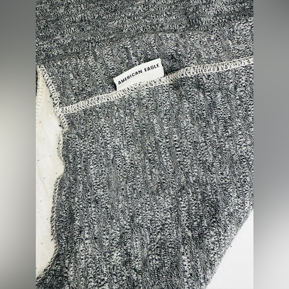 American Eagle Outfitters Men Charcoal Knit Sweater Sz XL - Picture 4 of 6